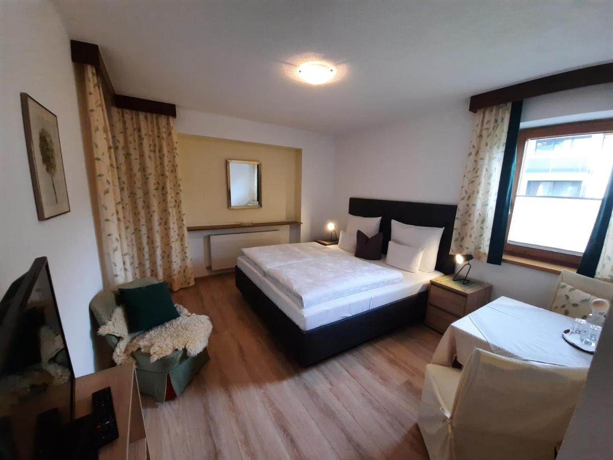 Gaestehaus Burgi Fügen Extérieur photo