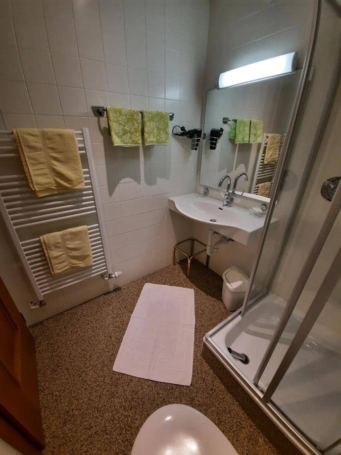 Gaestehaus Burgi Fügen Extérieur photo