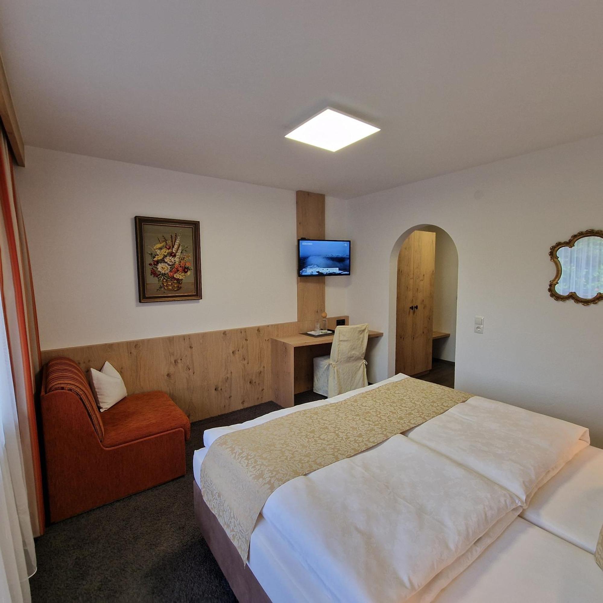 Gaestehaus Burgi Fügen Extérieur photo