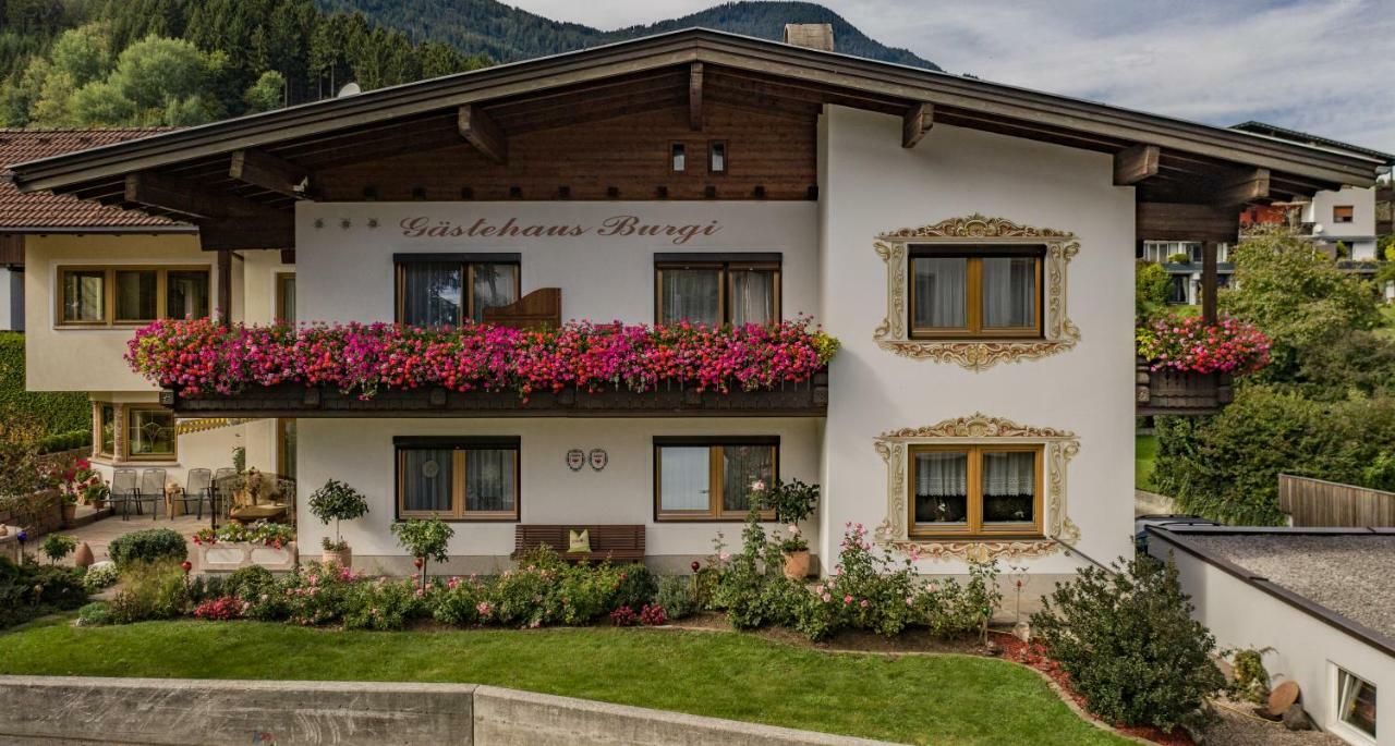 Gaestehaus Burgi Fügen Extérieur photo
